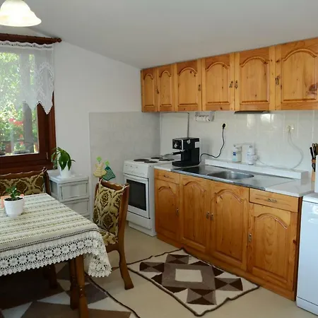 солакови ** Gasthuis