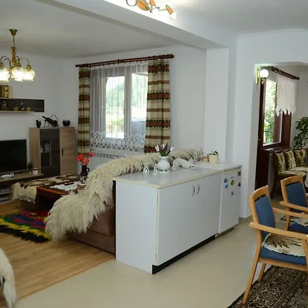 Gasthuis солакови ** Devin