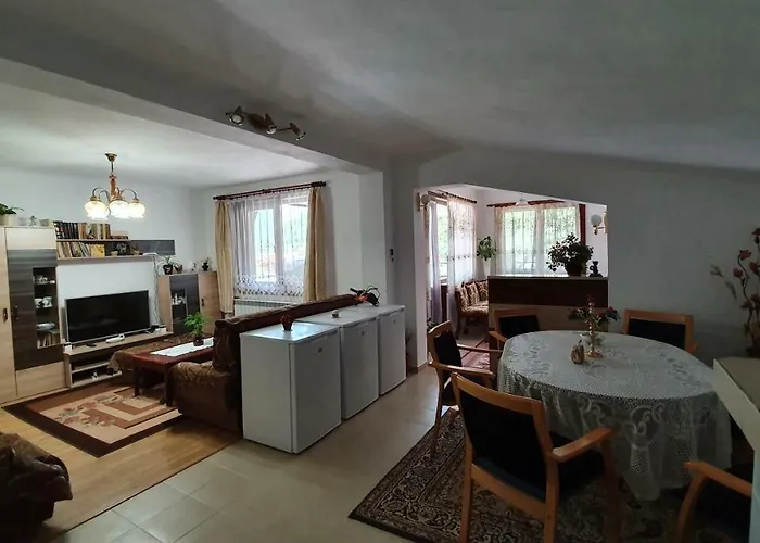 Къща за гости солакови ** 4*