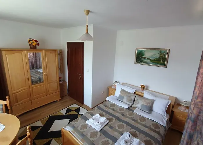 Къща за гости солакови ** 4*