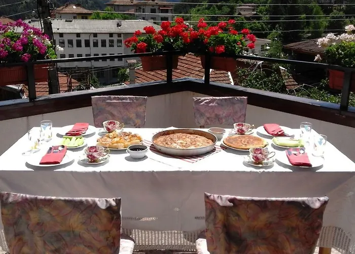 солакови ** Къща за гости Девин